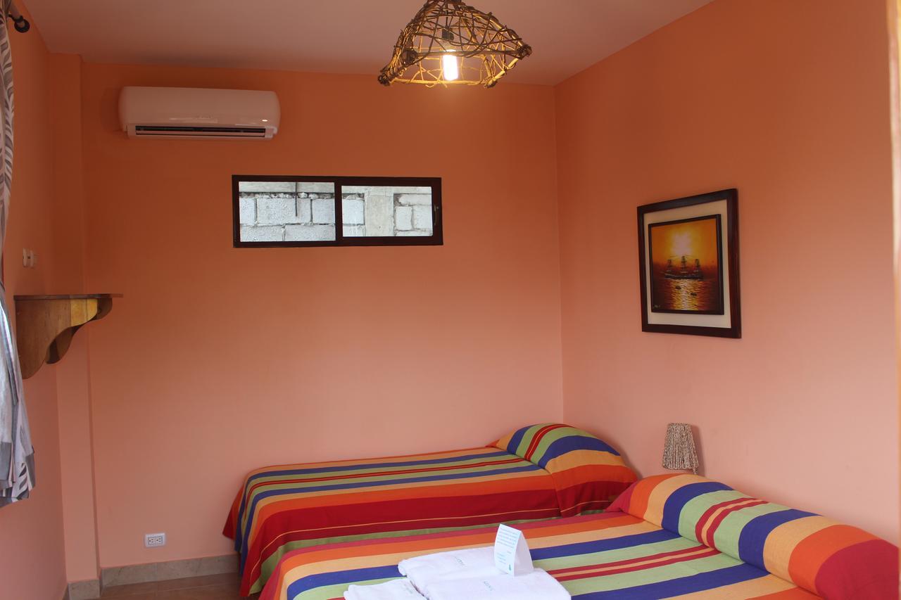 La Mariposa Hostal Olón Exterior foto